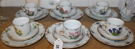 6 Franklin mint floral cups and saucers